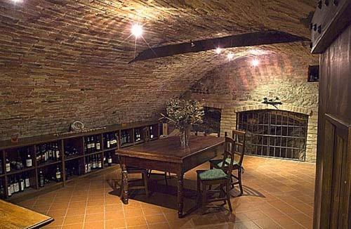 隆卡德马特勒蒂酒店 Cocconato 外观 照片